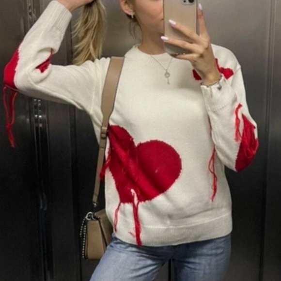 Love One Another Heart Pattern Fringe Trim Sweater - Picture 3 of 9